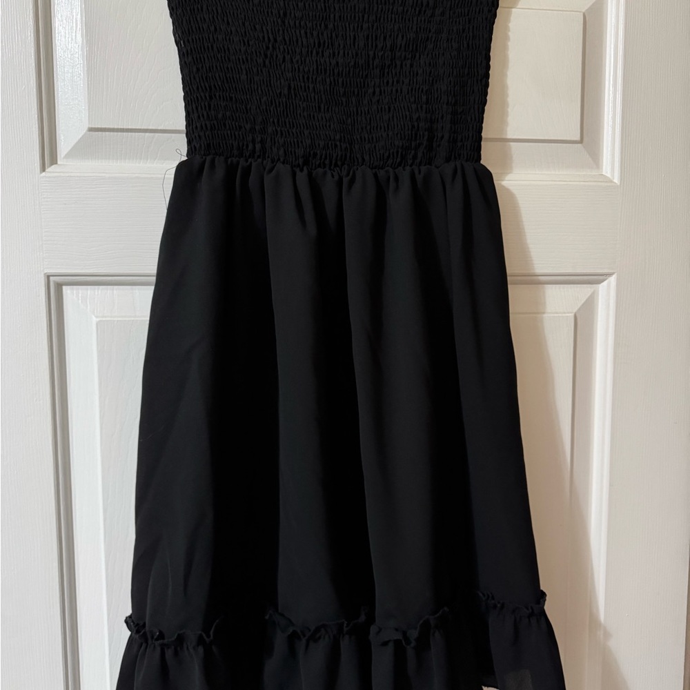 Black Strapless Ruffled Tiered Cocktail Dress
